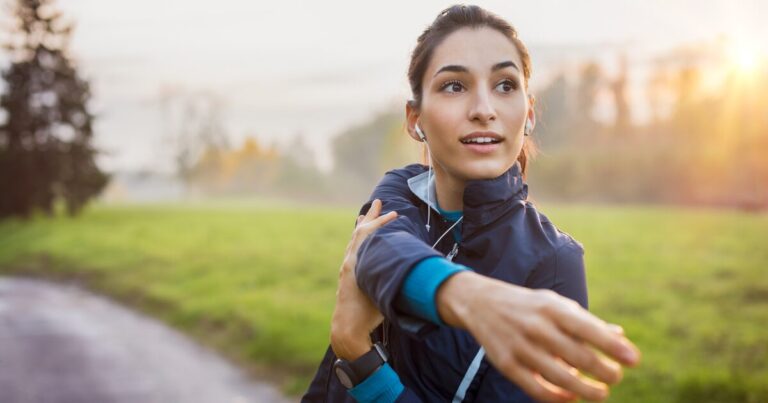 10 Phrases Strong People Use: Quiet Confidence in Everyday Words