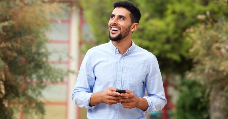 7 Daily Habits That Quietly Earn Respect in 2025